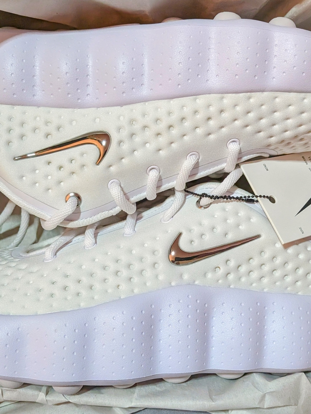 Nike Mind 002 White Metallic Silver Sz 12 HQ4308-100 Vast Grey NWB